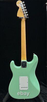 Fender fabriqué au Japon FSR Stratocaster Traditionnelle des années 60 en Surf Green NEUF