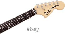 Fender fabriqué au Japon Limited International Color Stratocaster Rouge Maroc Nouveau