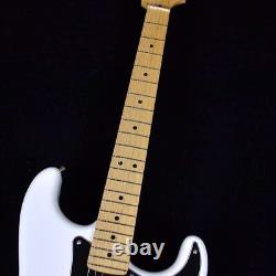 Fender fabriquée au Japon Hybride II Stratocaster Érable Blanc Arctique Guitare Électrique