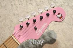 Fender x Hello Kitty 50e anniversaire Stratocaster Rose avec étui souple NEUF