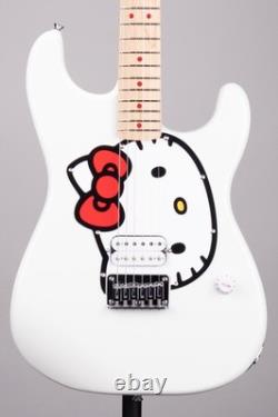 Fender x Hello Kitty Stratocaster Blanche à Touche en Érable avec Housse de Transport Fender x Hello Kitty Stratocaster Blanche à Touche en Érable avec Housse de Transport
