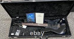 Finale Fender Fantasy XIV Stratocaster, Rosewood Fretboard Avec Boîte #979, 8,4 Lbs