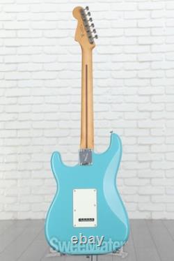 Guitare Électrique Fender Player II Stratocaster Aquatone Blue avec Touche en Érable