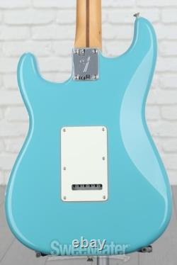 Guitare Électrique Fender Player II Stratocaster Aquatone Blue avec Touche en Érable