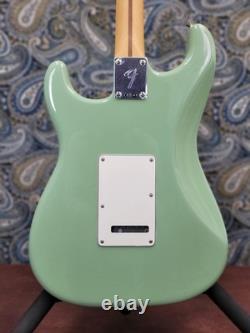 Guitare Électrique Fender Player II Stratocaster SSS Vert Bouleau Touche en Palissandre