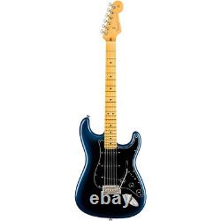 Guitare Fender American Professional II Stratocaster avec touche en érable Dark Night