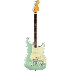 Guitare Fender American Professional II Stratocaster avec touche en palissandre Mystic Surf Green