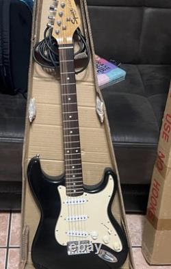 Guitare Fender American Standard Squier Stratocaster Noire