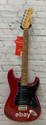 Guitare Fender Noventa Stratocaster, rouge cramoisi transparent MIM BSTOCK