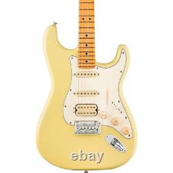 Guitare Fender Player II Stratocaster HSS avec touche en érable couleur Hialeah Yellow