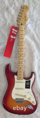 Guitare Fender Player II Stratocaster, touche en érable, Aged Cherry Burst - MIM