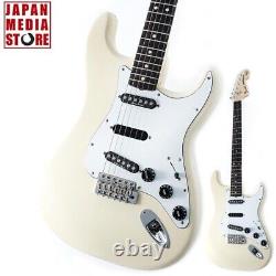 Guitare Fender Ritchie Blackmore Stratocaster blanche olympique NEUVE