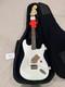 Guitare Fender Stratocaster Yeti Tom Delonge Signature To The Stars Neuve