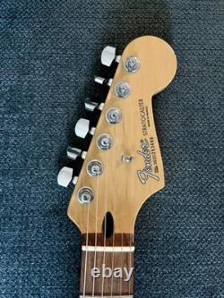 Guitare Fender Stratocaster bleu roi Guitare Fender Stratocaster bleu roi