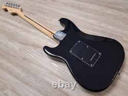 Guitare Fender Stratocaster noire avec manche en érable MOD Strat SSS LTD de Gilmour