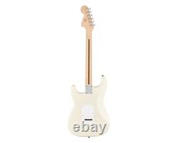 Guitare Squier Affinity Series Stratocaster Olympic White avec touche en érable, boîte ouverte
