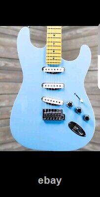 Guitare électrique Fender Aerodyne Special Stratocaster bleu de Californie