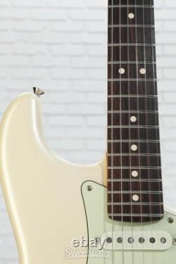 Guitare électrique Fender American Professional Classic Stratocaster Olympic