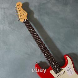 Guitare électrique Fender Made in Japan Hybrid II Stratocaster en palissandre rouge Modena