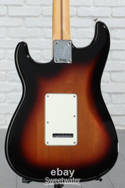 Guitare électrique Fender Player II Stratocaster HSS, finition Sunburst 3 couleurs