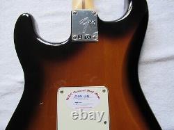 Guitare électrique Fender Player Stratocaster SSS 70e Anniversaire 2-Color Sunburst