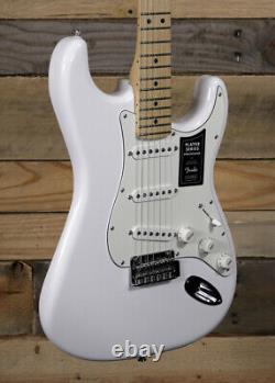 Guitare électrique Fender Player Stratocaster en blanc polaire avec touche en érable