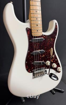 Guitare électrique Fender Player Stratocaster, finition blanc polaire