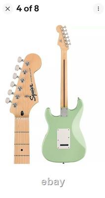 Guitare électrique Fender Squier Sonic Stratocaster Édition Limitée Surf Green