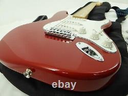 Guitare électrique Fender Squier Stratocaster Classic Vibe 50's Fiesta Red avec accessoires