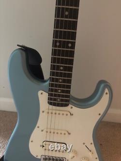 Guitare électrique Fender Squier Stratocaster bleu clair