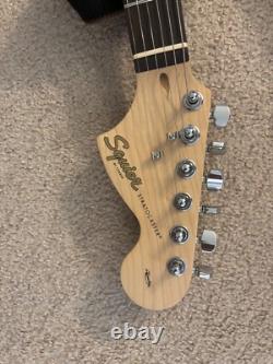 Guitare électrique Fender Squier Stratocaster bleu clair