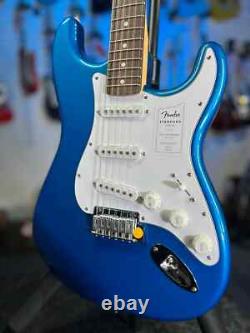 Guitare électrique Fender Standard Stratocaster Aqua Marine Metal ! 371 FAITES PLEK'D