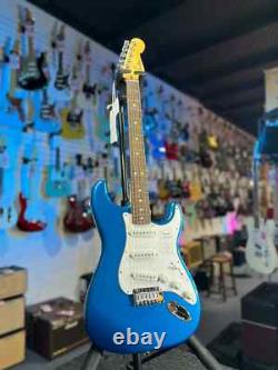Guitare électrique Fender Standard Stratocaster Aqua Marine Metal ! 371 FAITES PLEK'D