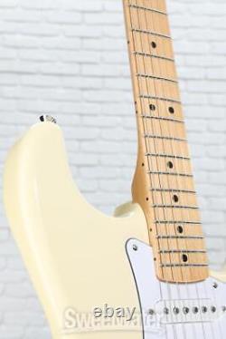 Guitare électrique Fender Standard Stratocaster Blanche Olympique