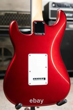 Guitare électrique Fender Standard Stratocaster Candy Cola