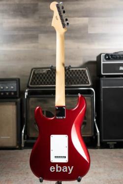 Guitare électrique Fender Standard Stratocaster Candy Cola