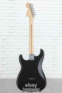 Guitare électrique Fender Tom DeLonge Stratocaster noire
