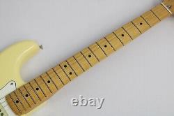 Guitare électrique Fender Vintera II'70s Stratocaster, blanc vintage