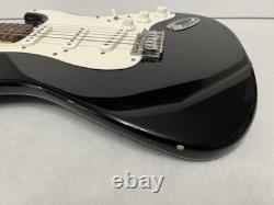 Guitare électrique Squier Affinity Stratocaster 6 cordes en peuplier noir taille réelle