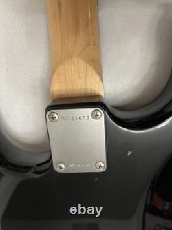 Guitare électrique Squier Affinity Stratocaster 6 cordes en peuplier noir taille réelle