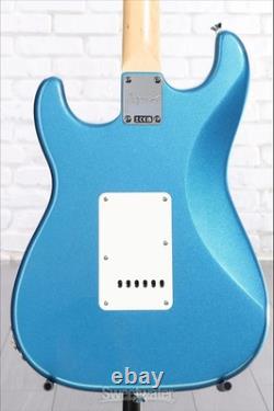 Guitare électrique Squier Paranormal Stratocaster Deluxe, Lake Placid Blue, érable