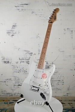 Guitare électrique Squier Sonic Stratocaster HT Blanche Arctic