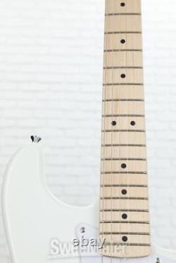 Guitare électrique Squier Sonic Stratocaster HT en blanc arctique