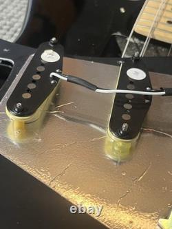 Guitare électrique de style Gilmore - pickguard personnalisé / micros Alnico 5 / Fender / Wilkinson