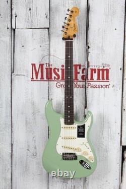 Guitare électrique solid body Fender Player II Stratocaster, finition vert bouleau