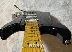 Guitare réplique de la Stratocaster noire de David Gilmour sur mesure