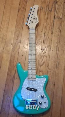 Guitares électriques à vendre Fender verte