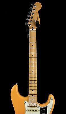 Joueur De Fender Plus Stratocaster Tequila Sunrise #90397