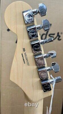 Joueur De Fender Stratocaster Plus Guitare Électrique Supérieure, Hss, Cherry Burst Démo
