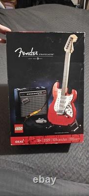 LEGO 21329 Fender Stratocaster Neuf Scellé / Légers Dommages